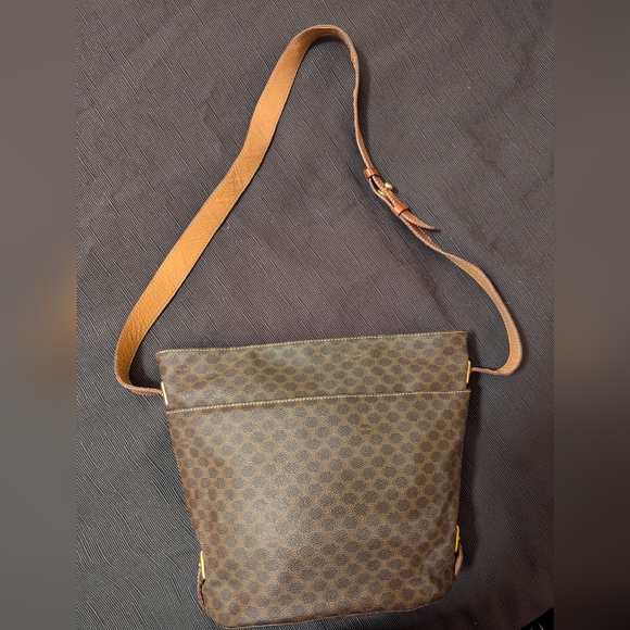 Celine Shoulder Bag - Picture 1 of 9